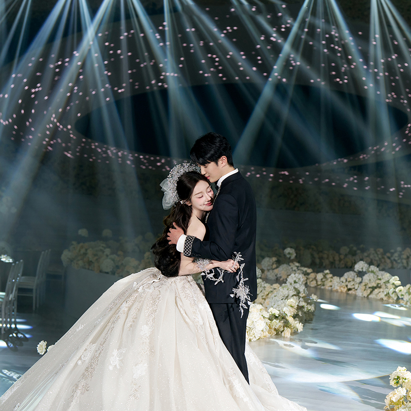 浪漫在星芒里蔓延，温柔了整个宇宙